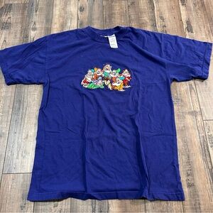 Vintage Disney Store Snow White Seven Dwarves embroidered t-shirt -‎ SIZE XL